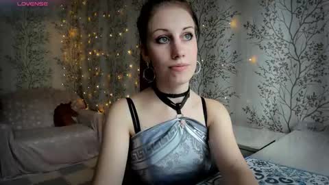 Snapshot of marylou_ chatting on 10/04/25, 06:55 Mary Lou online show from 10/04/25, 06:55