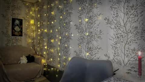 Mary Lou online show from 10/31/25, 02:07