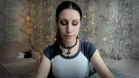 Snapshot of marylou_ chatting on 02/17/26, 06:32 Mary Lou online show from 02/17/26, 06:32