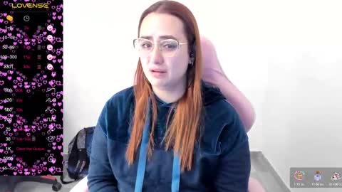 Dulce Maria online show from 02/25/25, 02:58