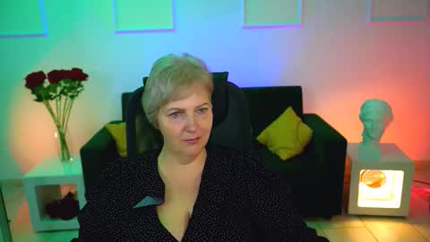 marymogan online show from 10/15/25, 05:07