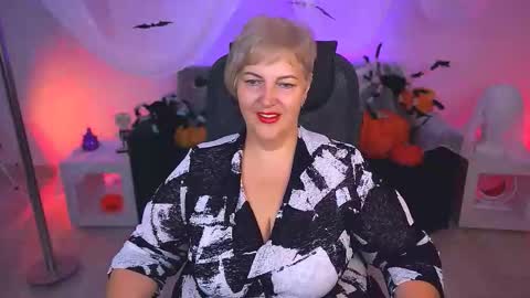 marymogan online show from 10/23/25, 04:56