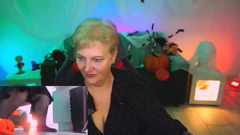 marymogan online show from 10/31/25, 04:57