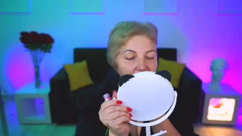 marymogan online show from 11/10/25, 04:22