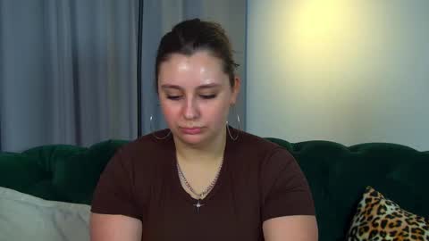 MaryMurrays online show from 11/20/25, 06:35