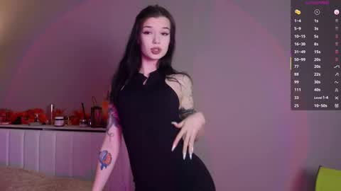 Snapshot of marynightfall chatting on 11/02/25, 01:35 . Mary Night . online show from 11/02/25, 01:35