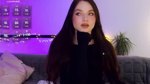 Marina online show from 01/10/25, 03:58