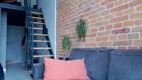 Snapshot of marypsiss chatting on 03/11/25, 12:17 Marina online show from 03/11/25, 12:17