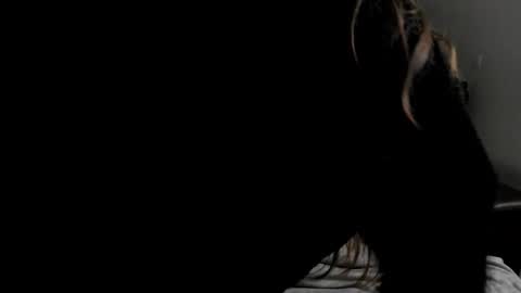 Snapshot of maryswon chatting on 02/18/25, 05:21 Mary online show from 02/18/25, 05:21