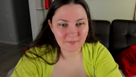 Snapshot of maryswon chatting on 03/11/25, 07:48 Mary online show from 03/11/25, 07:48