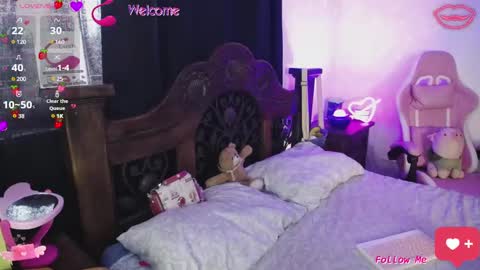 Mary online show from 02/09/25, 01:35