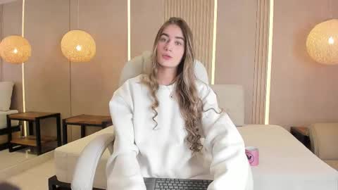 Snapshot of maryy_campbell chatting on 01/19/26, 12:42 maryy campbell online show from 01/19/26, 12:42