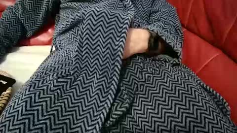 Snapshot of mas_333 chatting on 12/03/24, 01:54 mas 333 online show from 12/03/24, 01:54