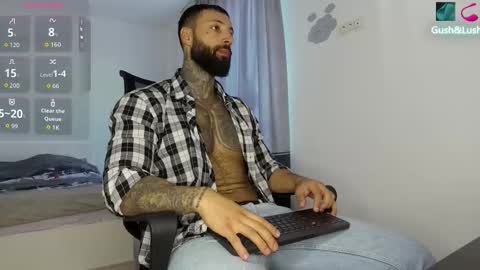 masculineguy69 online show from 10/10/25, 07:07