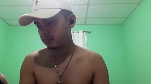 Max online show from 02/18/25, 12:48