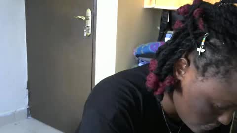 Cate online show from 11/06/25, 11:44