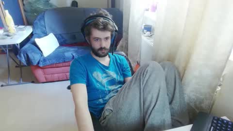 Snapshot of mash_potatoes_are_good chatting on 05/08/26, 04:56 mash_potatoes_are_good online show from 05/08/26, 04:56