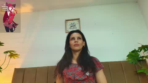 Snapshot of mashapink chatting on 06/15/26, 01:57 MashaPink online show from 06/15/26, 01:57
