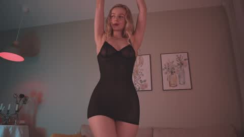 Snapshot of mashmerize chatting on 12/02/24, 05:59 next streams 1105 1106 430 pm UTC online show from 12/02/24, 05:59