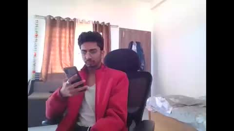 maskboyz2003 online show from 01/06/25, 02:58