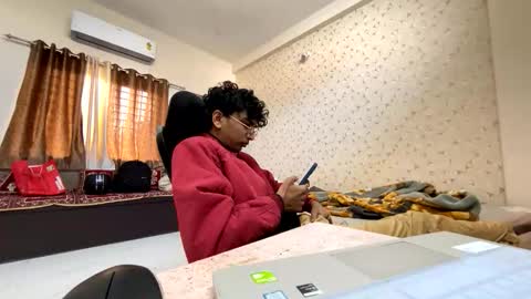 maskboyz2003 online show from 11/20/25, 02:34