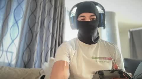 maskedfrstream online show from 02/12/25, 04:11
