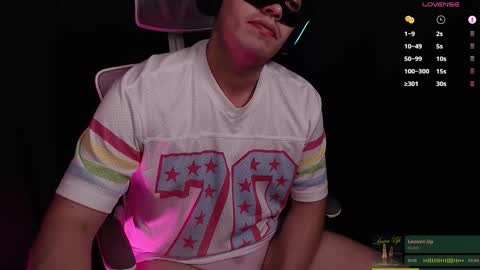 Snapshot of masknbriefs chatting on 03/09/26, 11:42 Mask Briefs online show from 03/09/26, 11:42