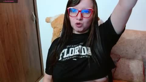 Monica online show from 05/07/26, 10:37