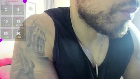 Snapshot of mason_fit chatting on 09/17/25, 12:01 Mason Andre online show from 09/17/25, 12:01