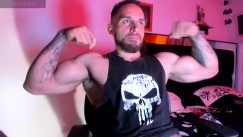 Snapshot of mason_fit chatting on 11/12/25, 04:46 Mason Andre online show from 11/12/25, 04:46