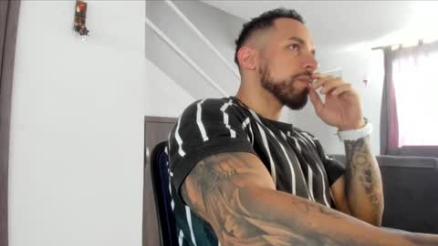 Snapshot of mason_fit chatting on 01/18/26, 05:50 Mason Andre online show from 01/18/26, 05:50