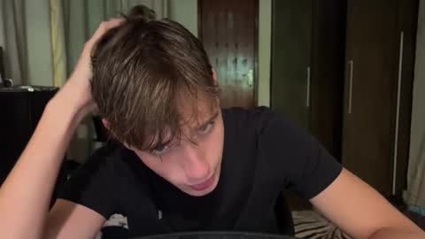 Snapshot of mason_gallagher chatting on 03/03/26, 02:34 Mason online show from 03/03/26, 02:34