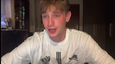 Snapshot of mason_gallagher chatting on 03/27/26, 10:42 Mason online show from 03/27/26, 10:42