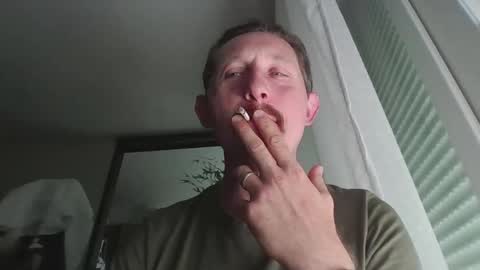 Snapshot of masoni_devil_take_xy chatting on 05/19/26, 09:04 Nikola online show from 05/19/26, 09:04