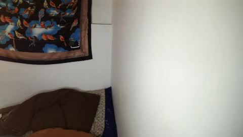 masquerade girl4 online show from 04/15/26, 07:37