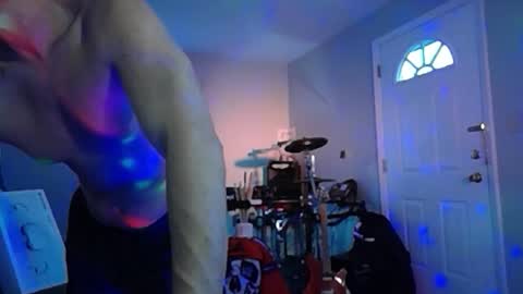 Snapshot of massageartist chatting on 11/27/25, 07:05 HappyZending online show from 11/27/25, 07:05