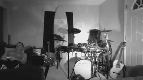 Snapshot of massageartist chatting on 02/11/26, 02:49 HappyZending online show from 02/11/26, 02:49