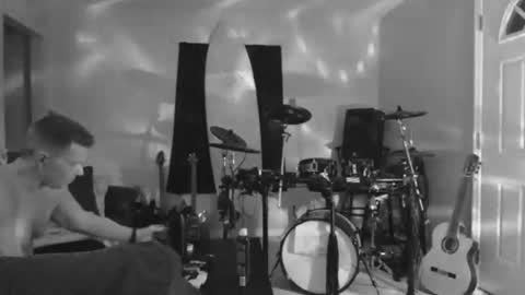 Snapshot of massageartist chatting on 02/14/26, 05:04 HappyZending online show from 02/14/26, 05:04