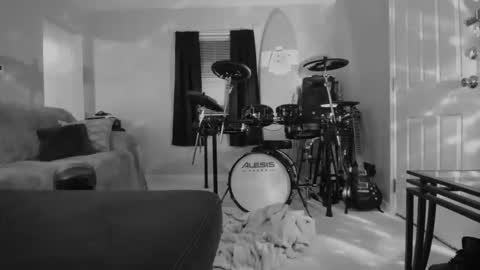 Snapshot of massageartist chatting on 03/12/26, 02:50 HappyZending online show from 03/12/26, 02:50