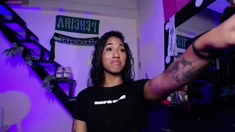 Snapshot of massielhot chatting on 03/17/26, 12:26 massielhot online show from 03/17/26, 12:26