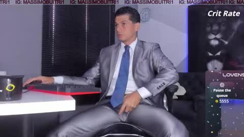 I am Massimo online show from 11/10/25, 12:15