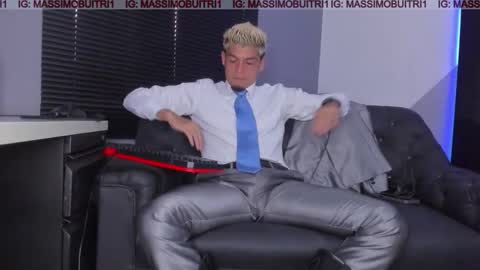 I am Massimo online show from 01/09/26, 08:21