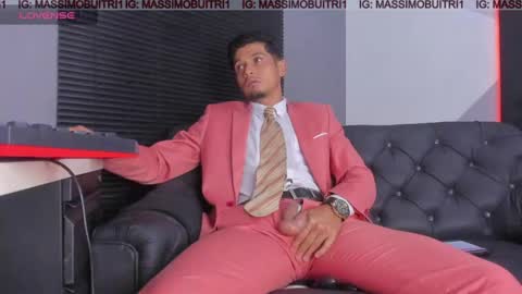 I am Massimo online show from 06/07/26, 12:15