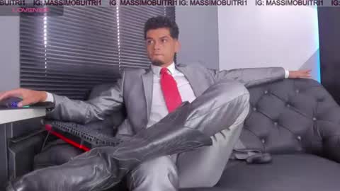 I am Massimo online show from 06/12/26, 01:21