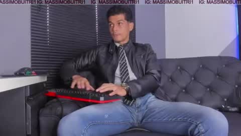 I am Massimo online show from 06/24/26, 12:26