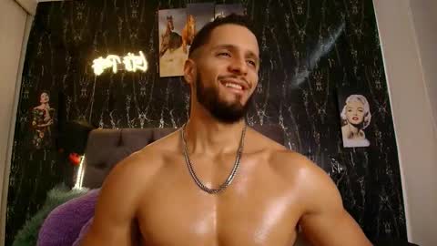 massimo_greco2 online show from 03/17/26, 09:18