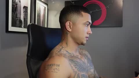 Massimo online show from 11/17/25, 08:25