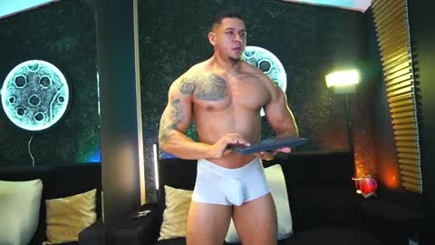 Snapshot of massimowalton2 chatting on 03/09/25, 12:53 massimowalton2 online show from 03/09/25, 12:53