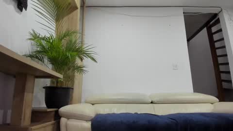 Snapshot of master4pigbitchslv chatting on 02/28/25, 11:14 Domi online show from 02/28/25, 11:14