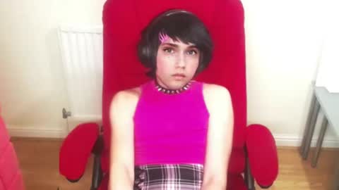master_and_doll_ online show from 12/16/24, 10:24